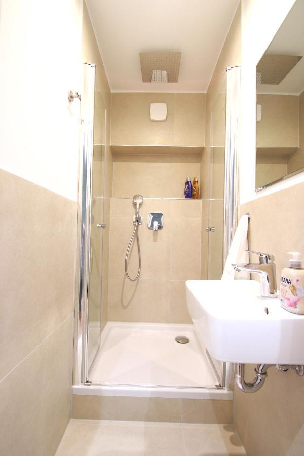 Flatista Homes - Central Station - 3Br Munchen Bagian luar foto