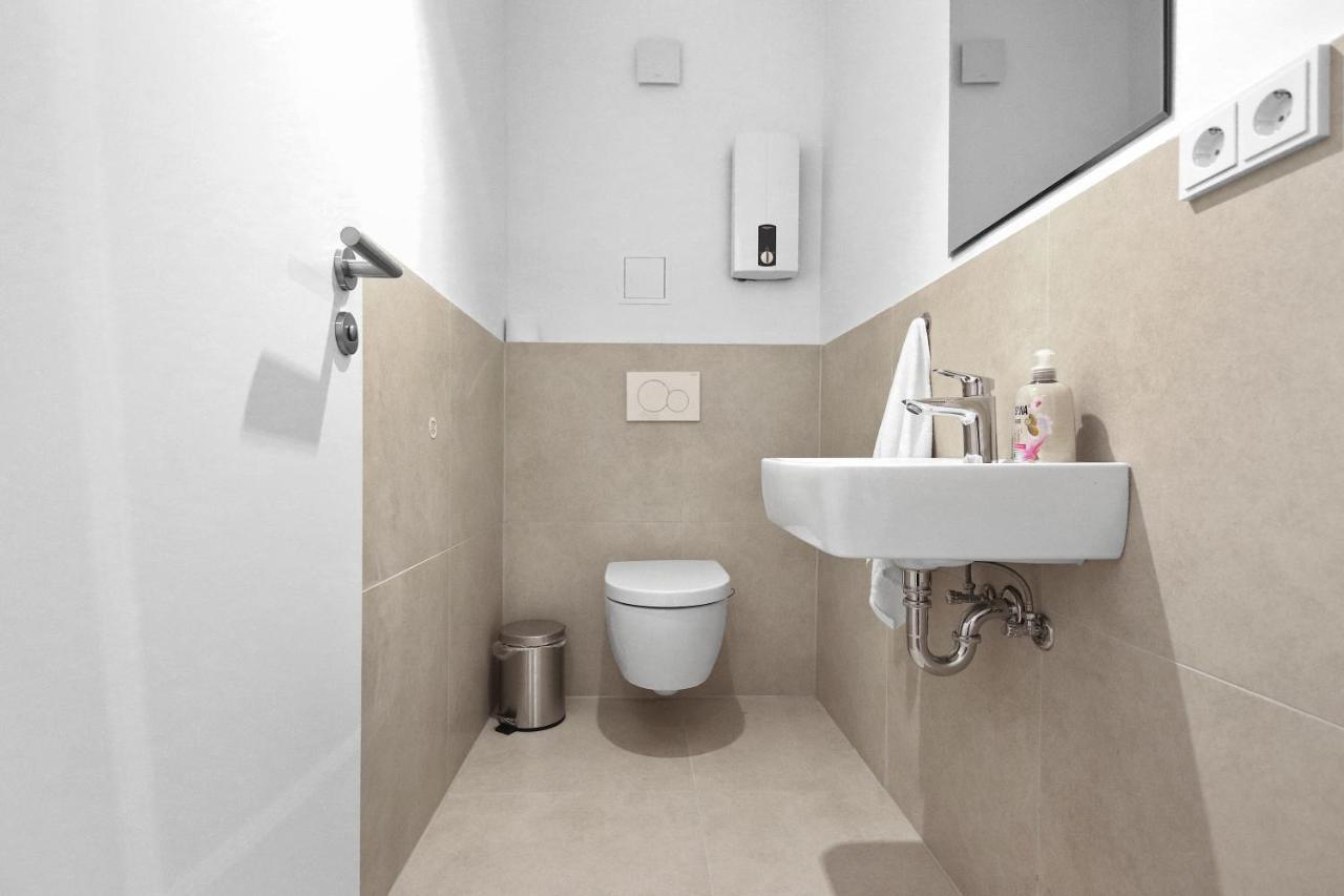 Flatista Homes - Central Station - 3Br Munchen Bagian luar foto